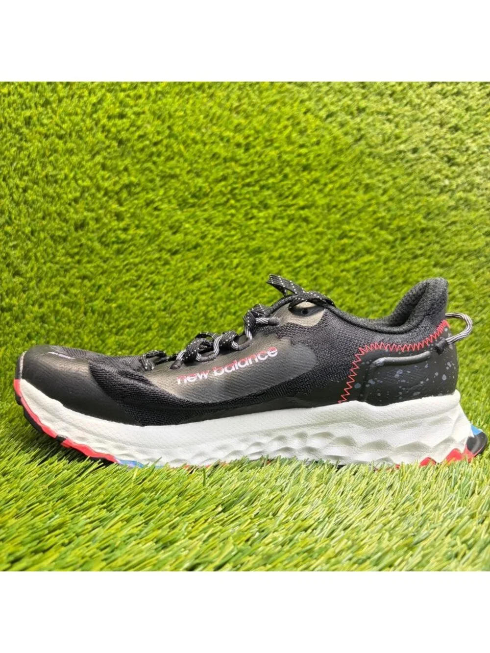 New Balance Fresh Foam Garoé Womens Size 10 Black Purple Running Shoes Sneakers